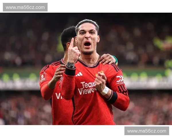 曼联主教练战术革新引领红魔重塑辉煌征程与英超霸主荣耀争锋